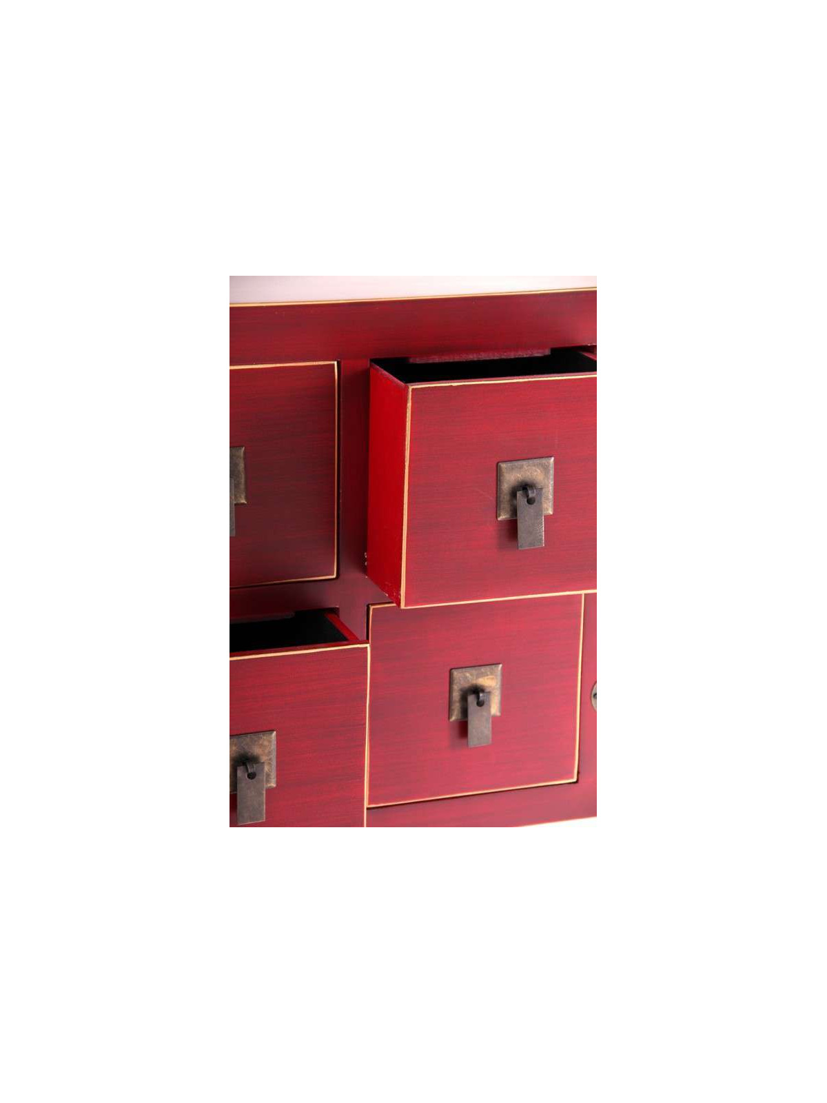 Meuble bas chinois rouge