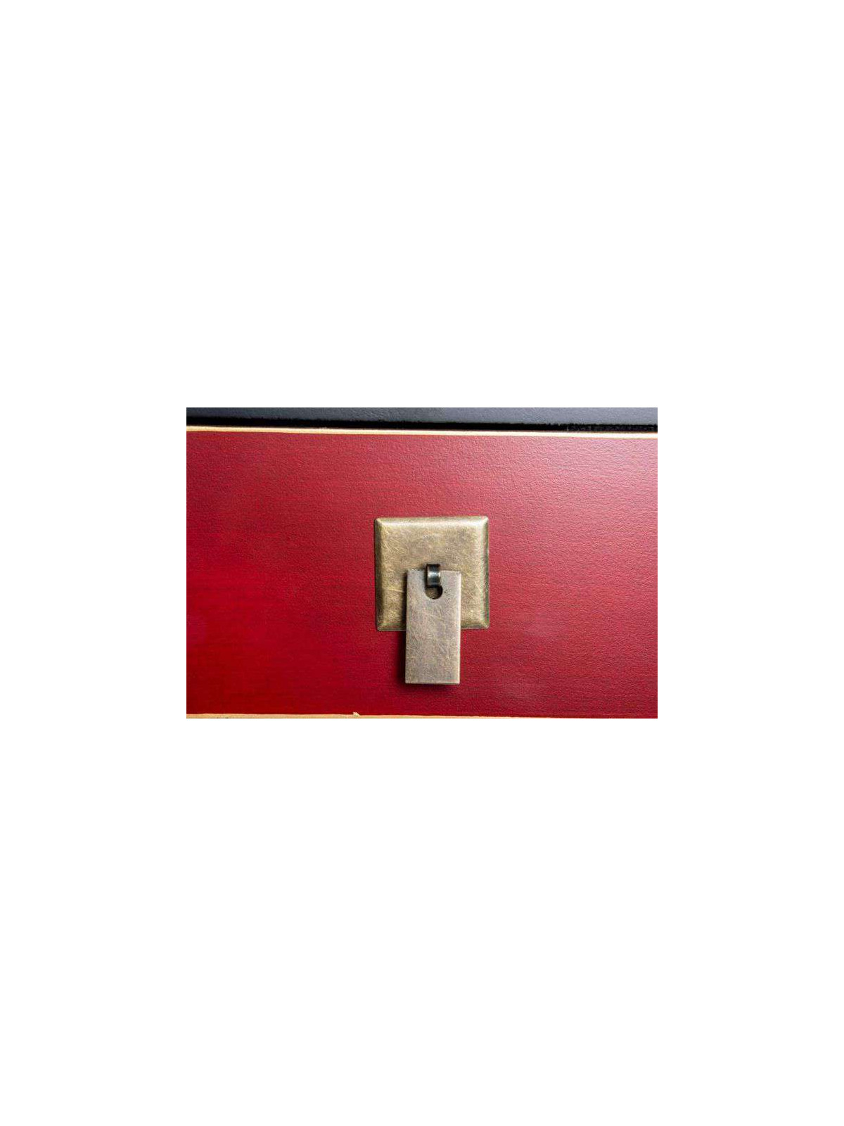 Console galbée japonaise noire et rouge