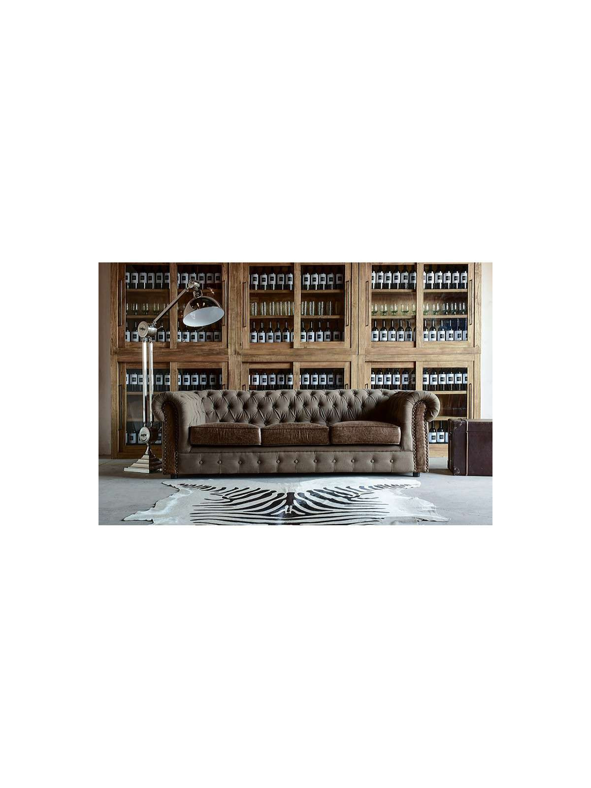 Canapé capitonné chesterfield cuir et velours