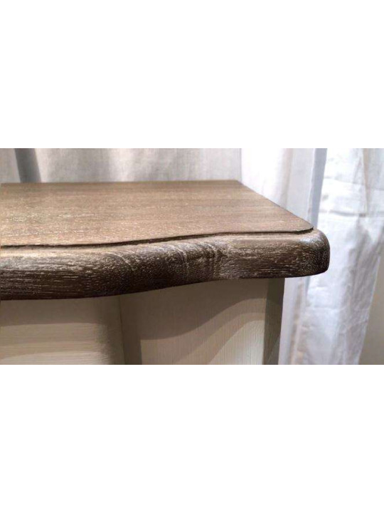 Table de nuit romantique Célestine