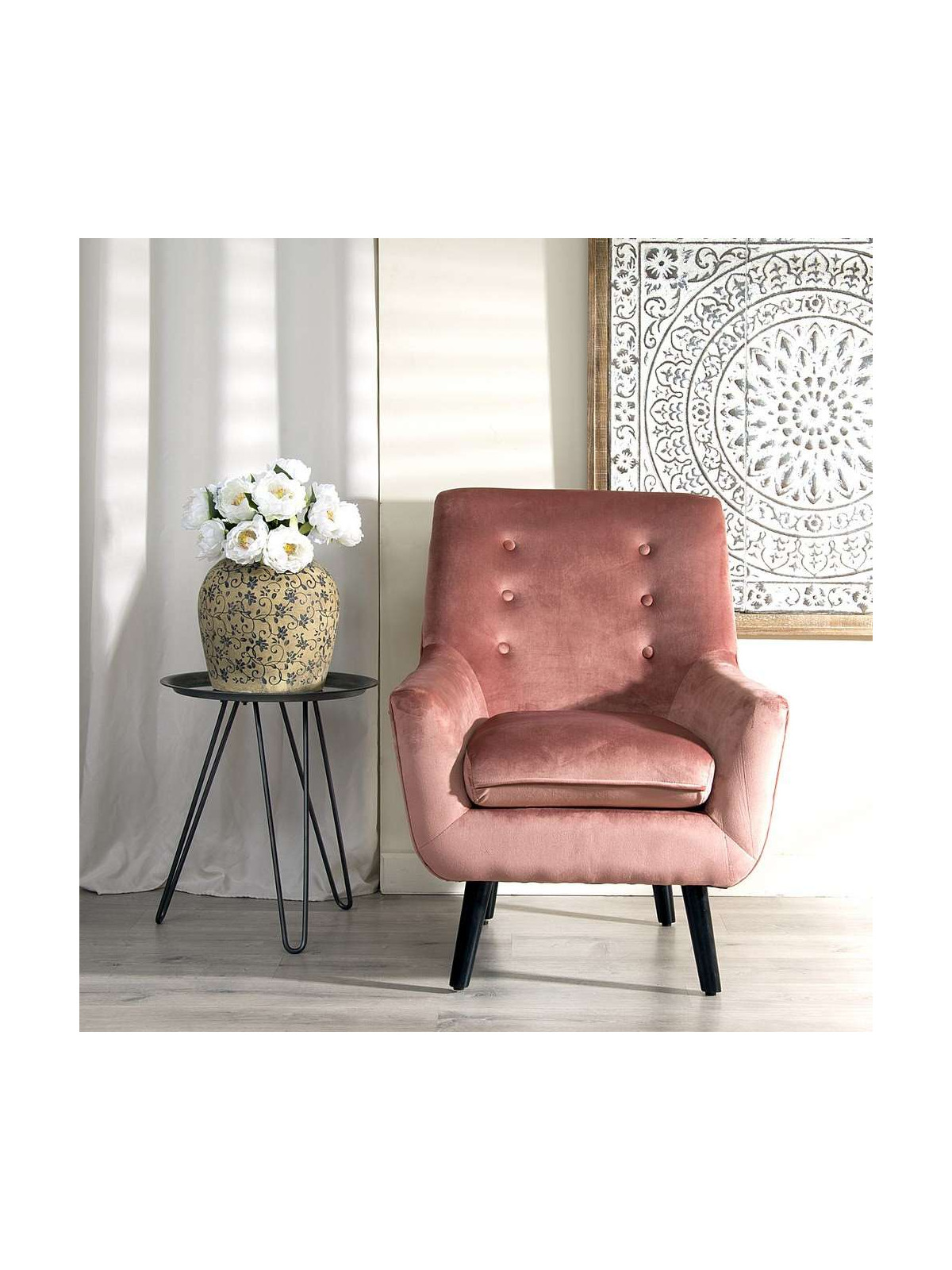 Fauteuil velours saumoné scandinave