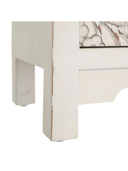Petit buffet blanc sculpté Emmy Petit buffet blanc sculpté Emmy