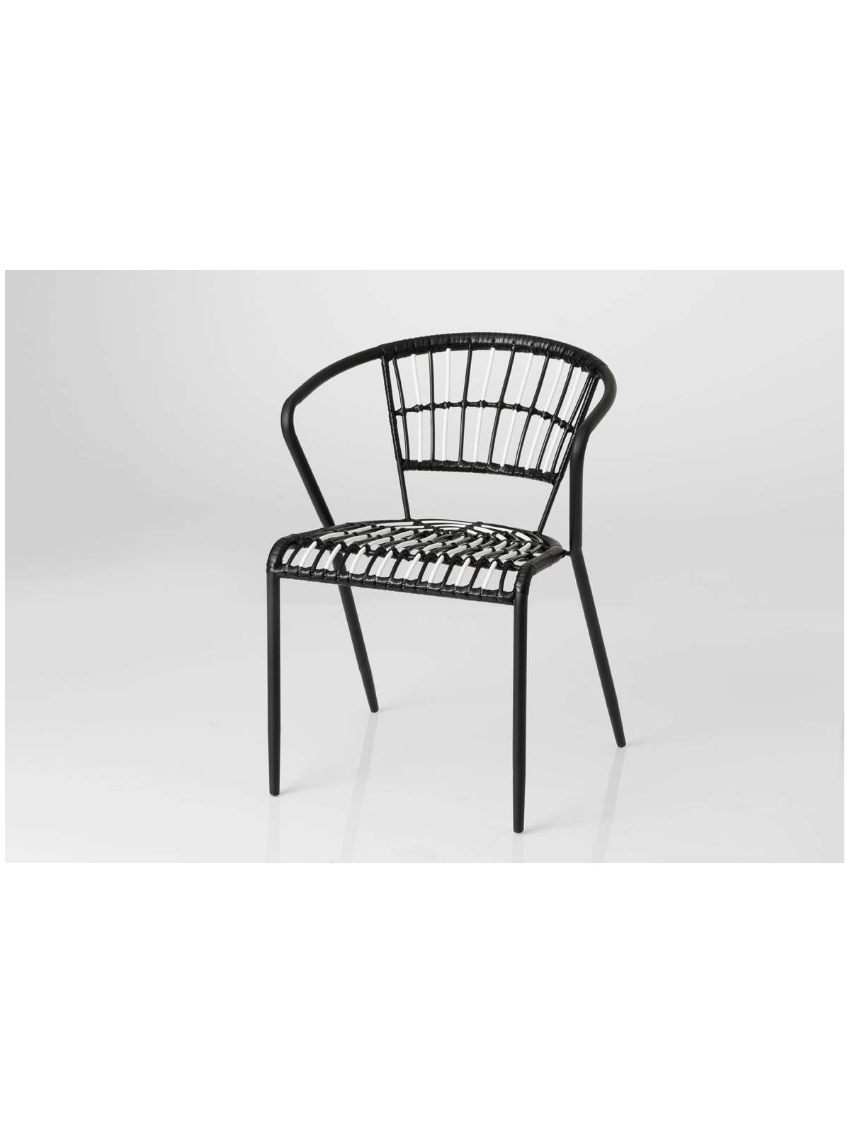 Chaise rotin noire et blanche Bohème