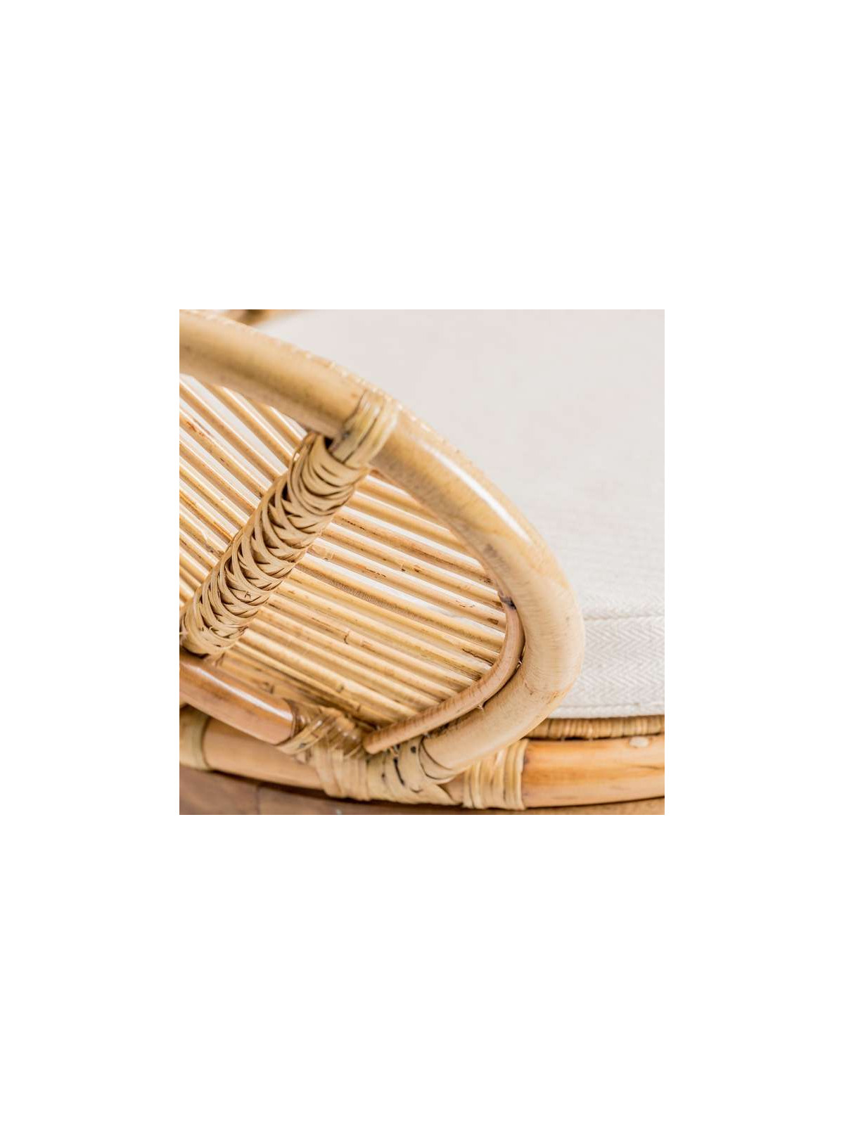 Fauteuil rotin naturel fleur