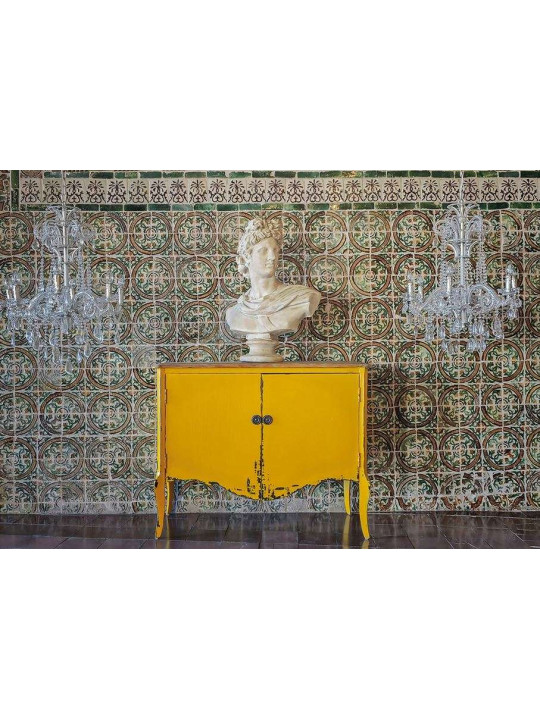 Buffet jaune vieilli baroque