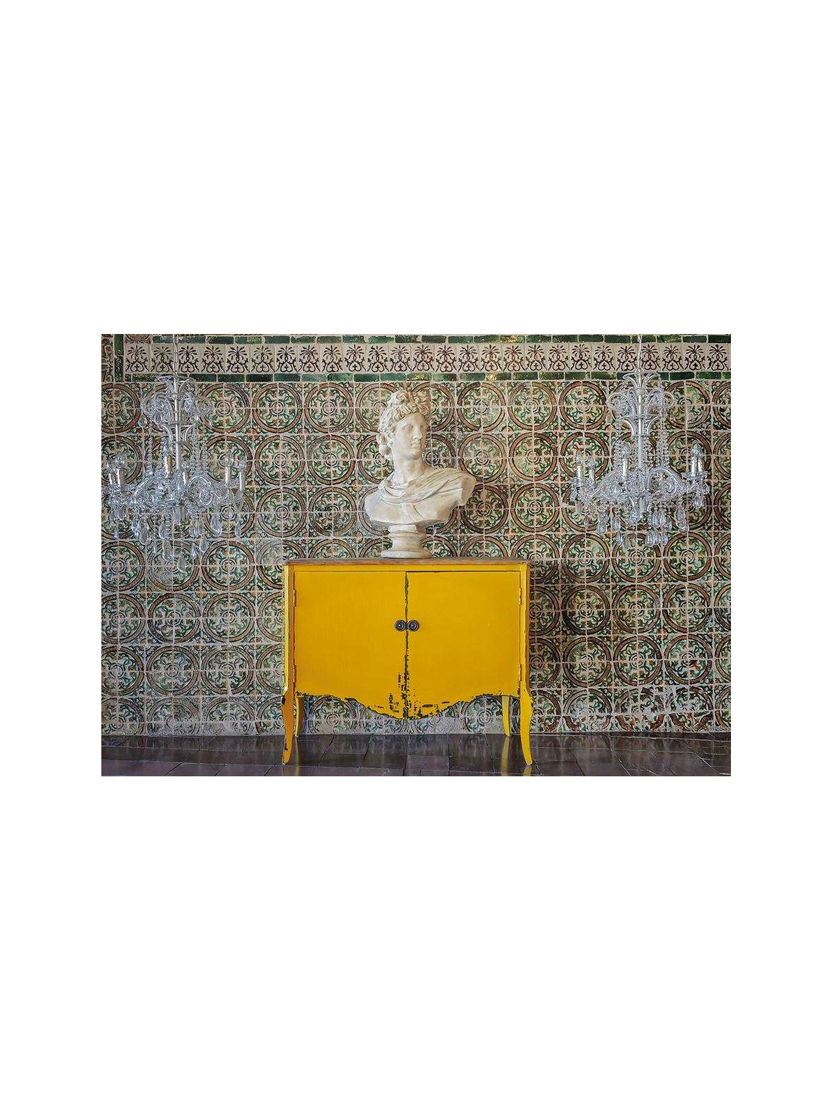 Buffet jaune vieilli baroque