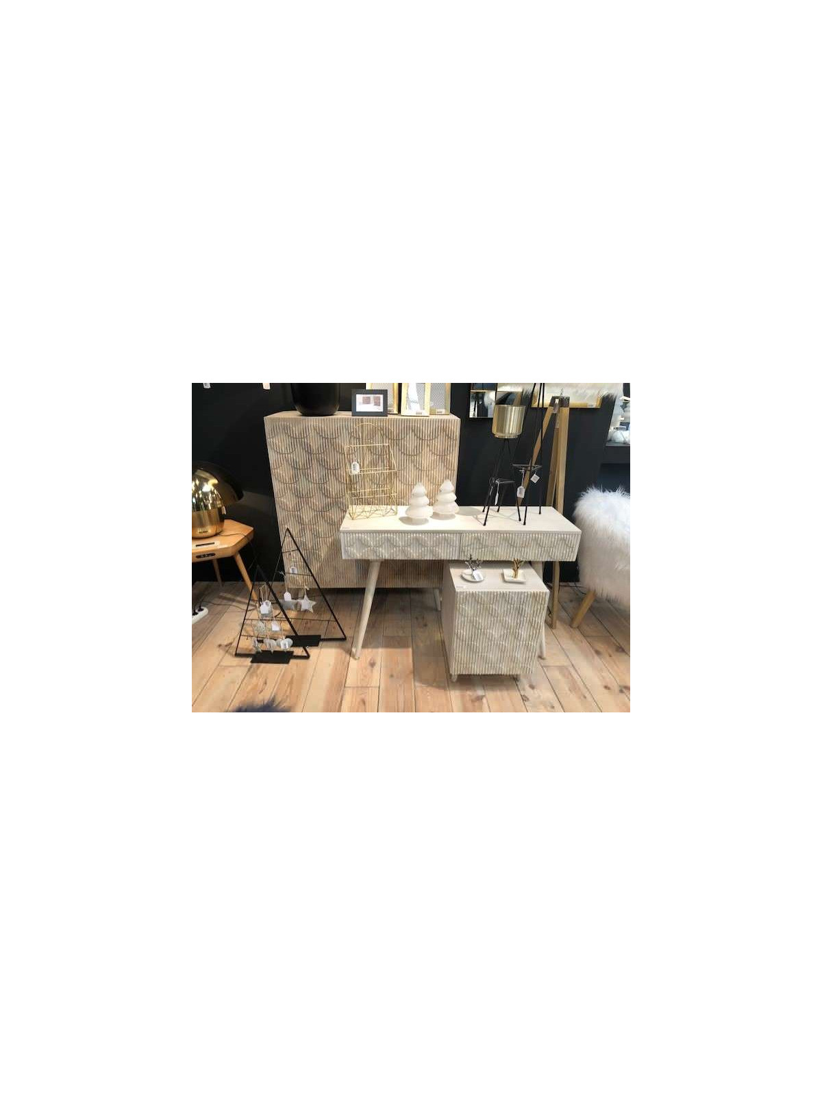Table de nuit scandinave décorée Bertil