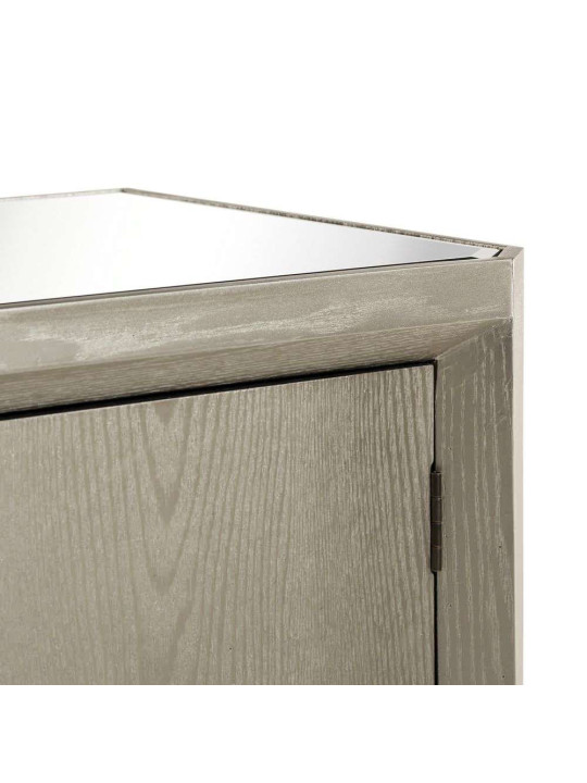 Buffet argenté avec un plateau en miroir 3 portes Buffet argenté avec un plateau en miroir 3 portes