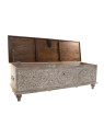 Coffre oriental sculpté Coffre oriental sculpté