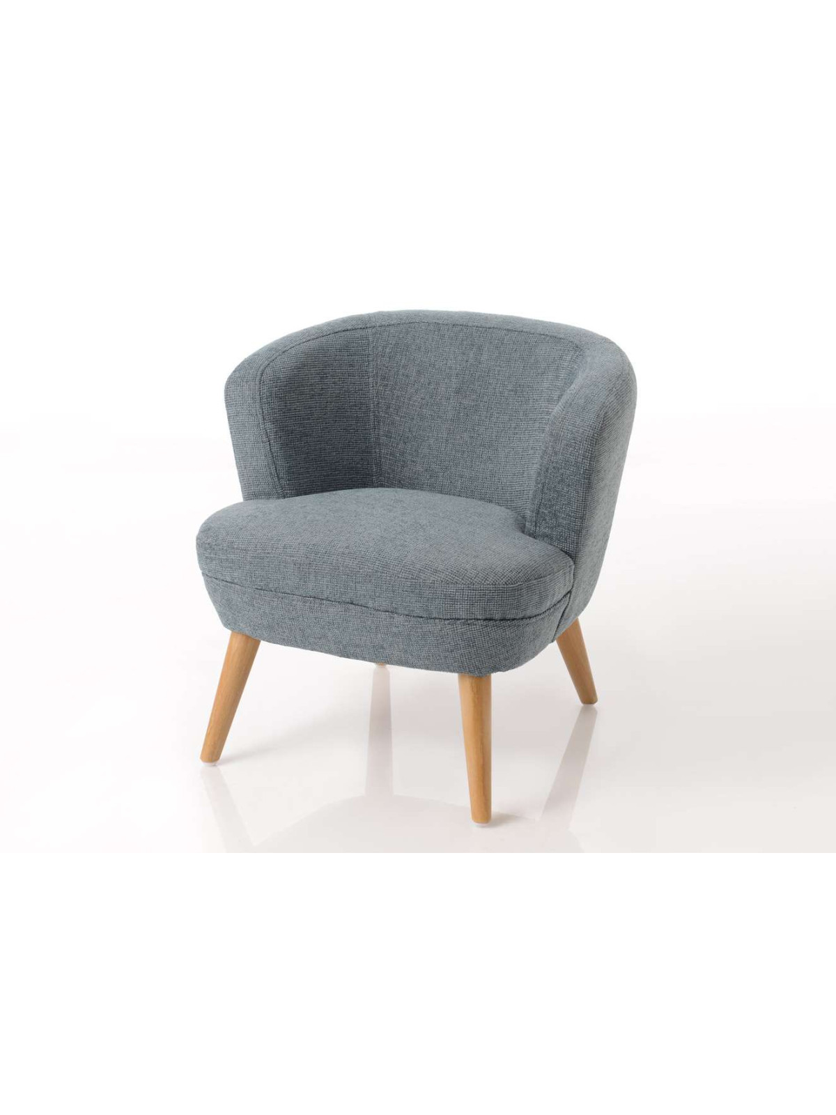 Ce fauteuil  pour enfant ravira votre bambin qui sera bien assis avec sa structure rigide.