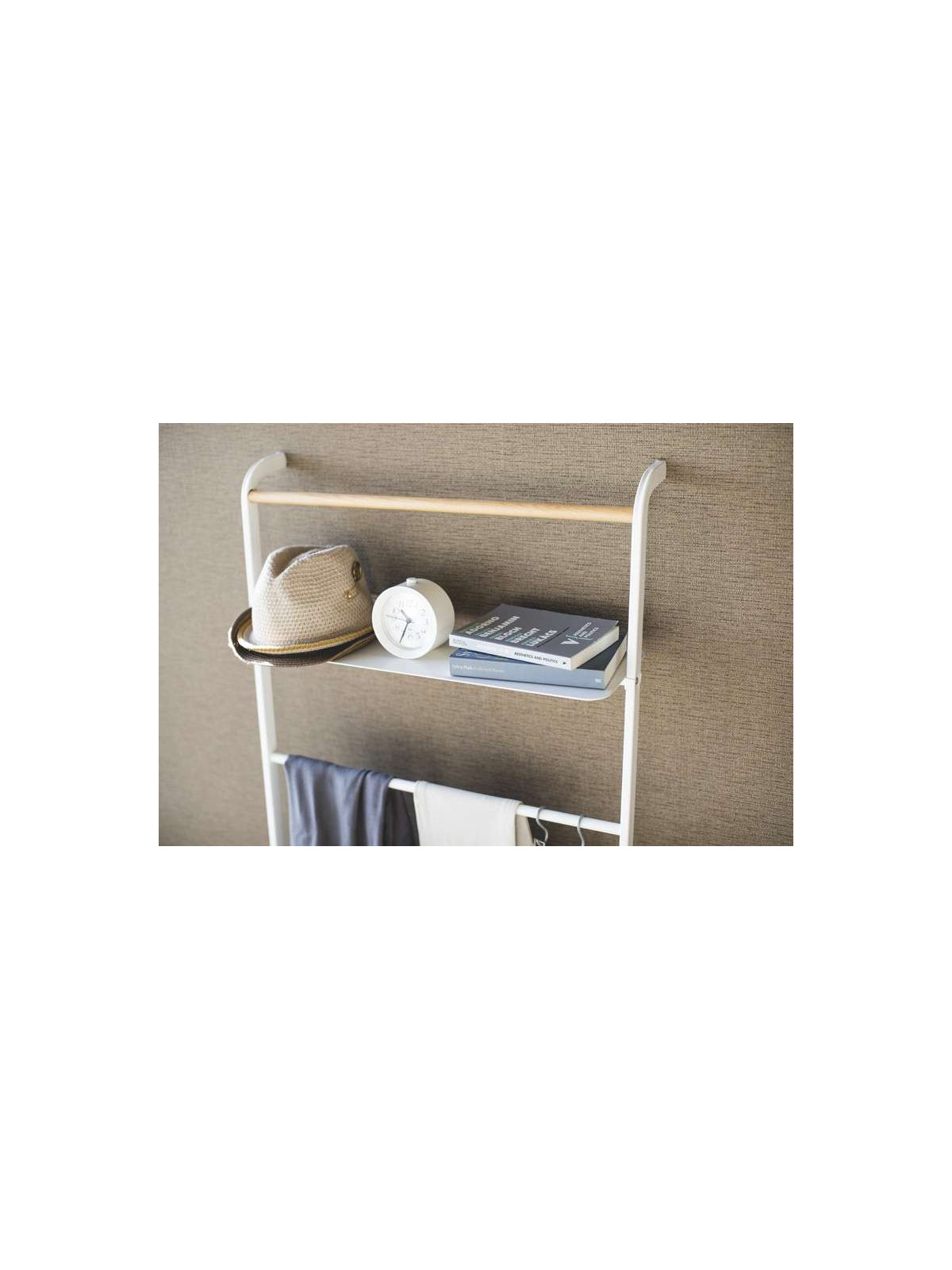 Echelle de rangement en acier blanc