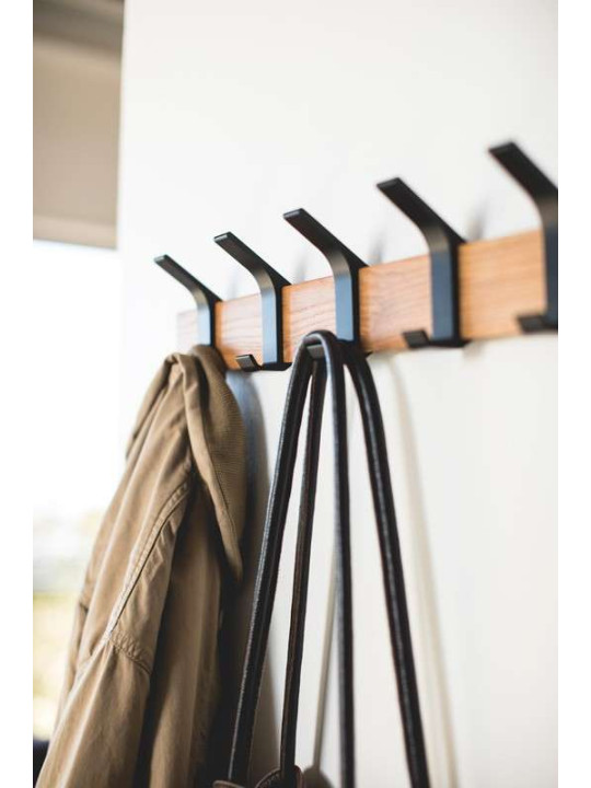 Porte manteau noir alu et bois Porte manteau noir alu et bois