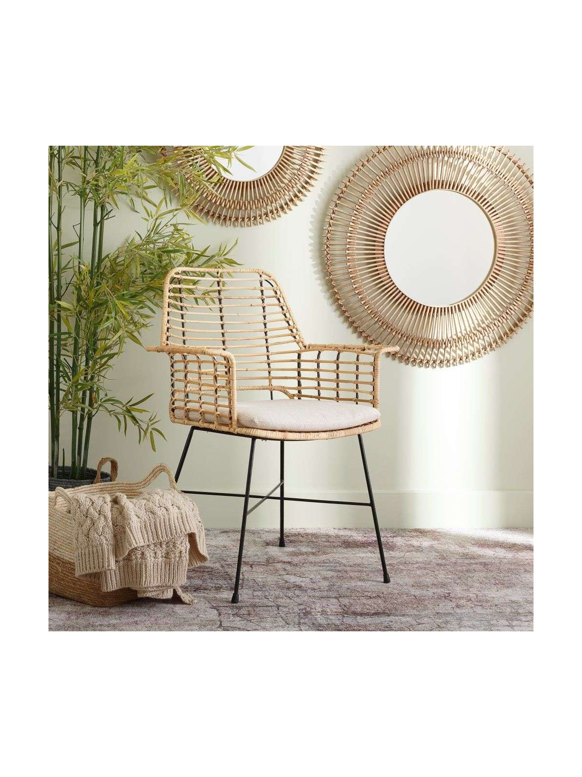 Chaise design en rotin naturel