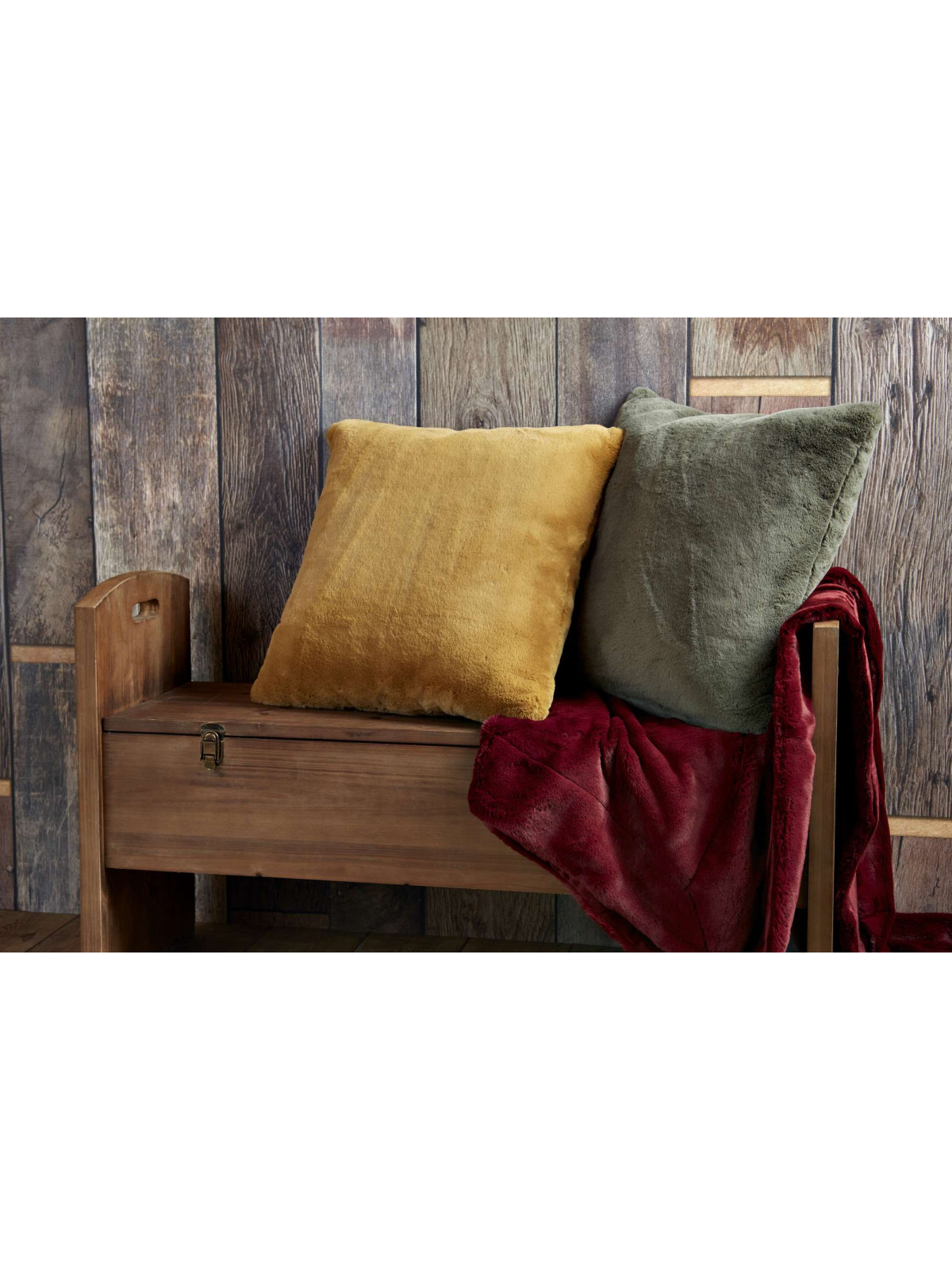 Plaid Luxe couleur bordeaux Amadeus