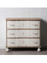 Commode Turin en bois patiné Commode Turin en bois patiné