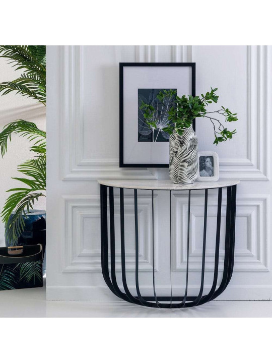 Console demi-lune design
