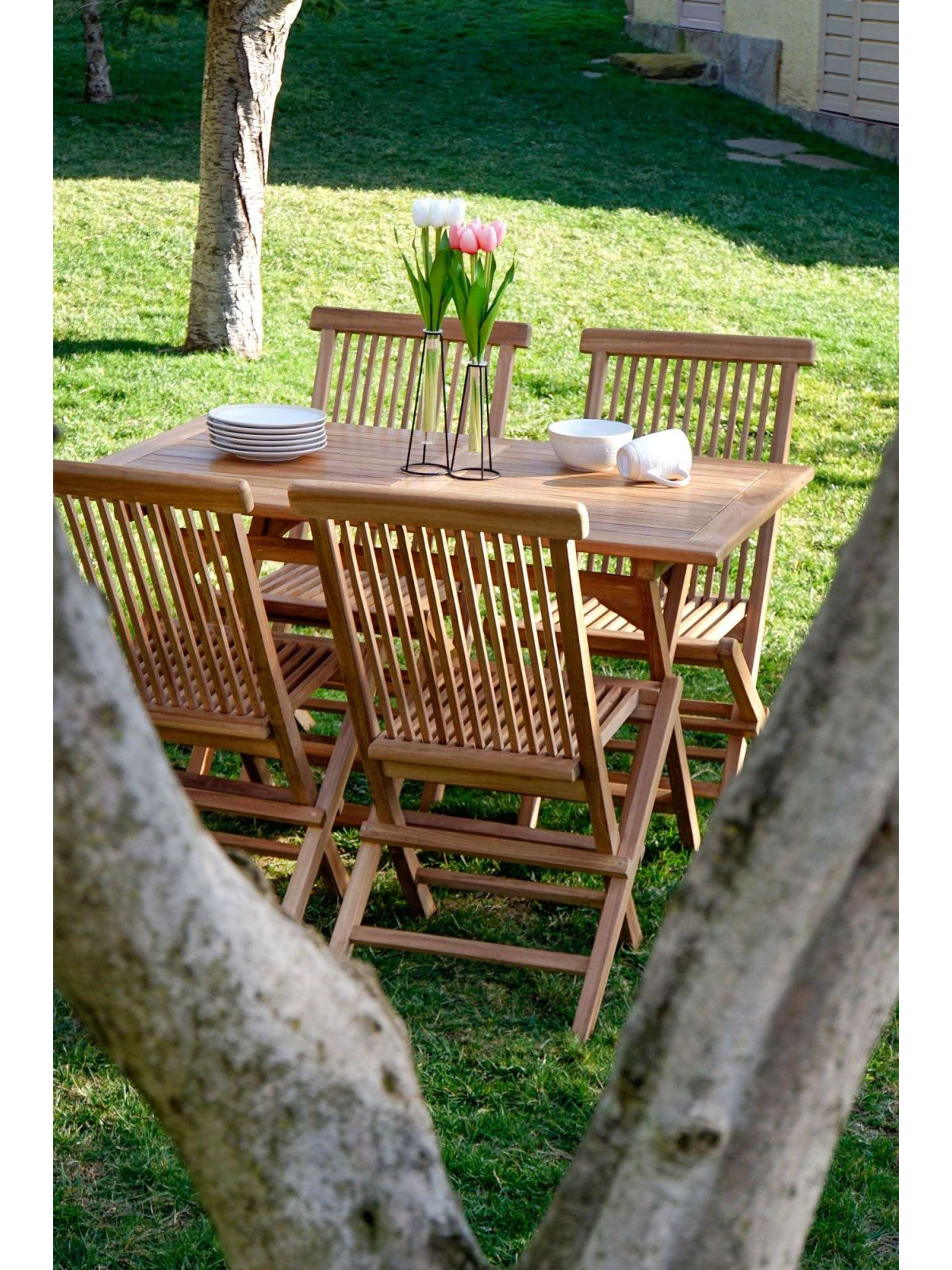 Ensemble de 5 tables et chaises en bois de teck