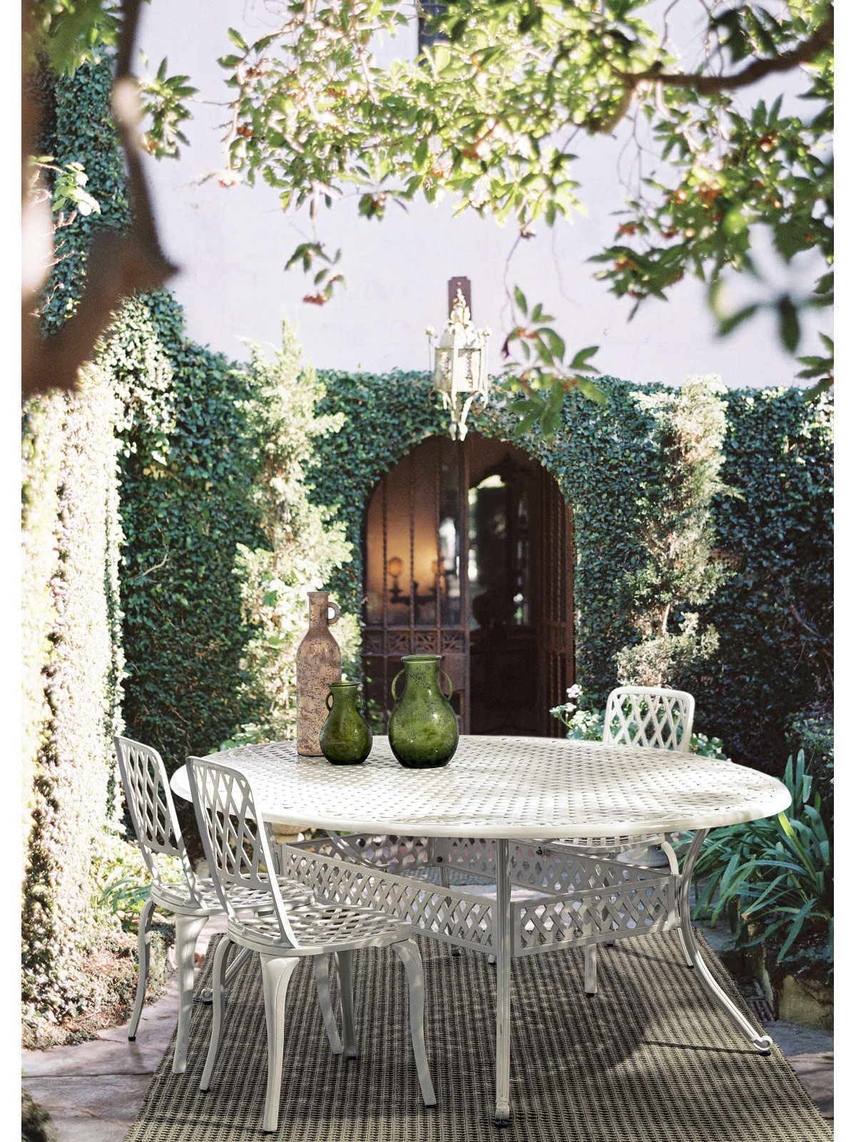 Table Ivrea ovale