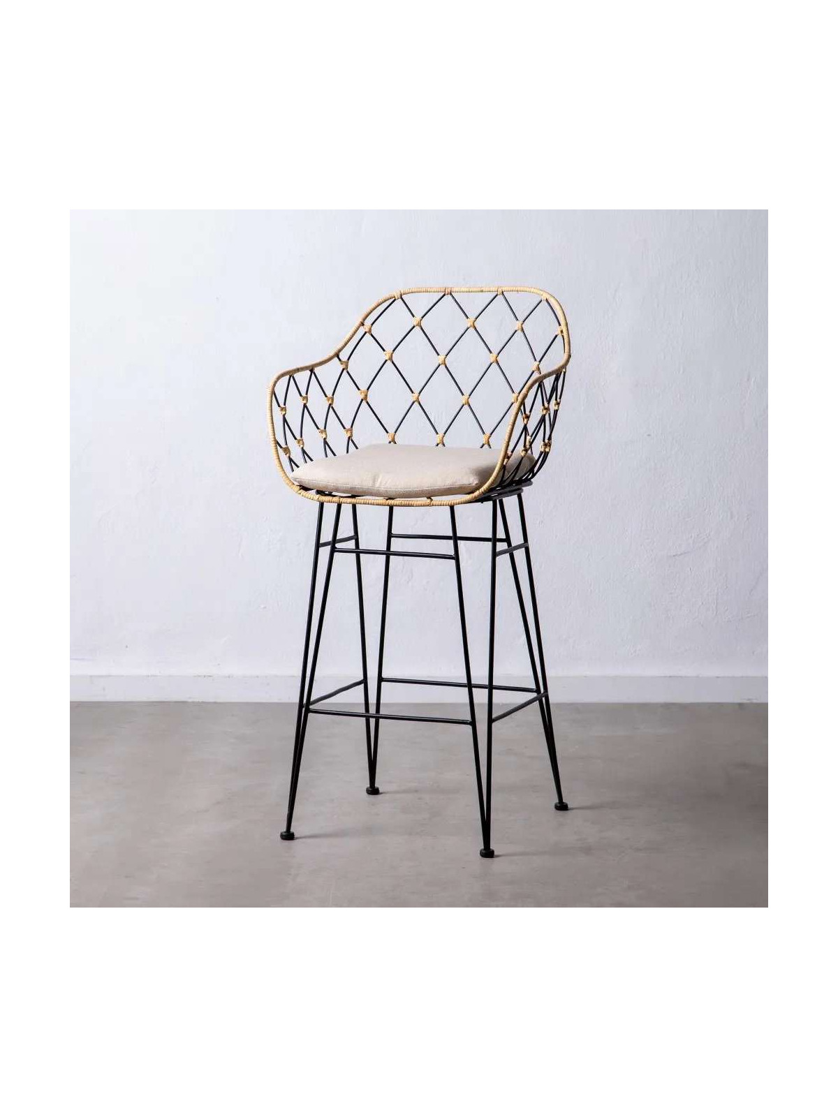 Grand fauteuil marina en rotin et métal noir